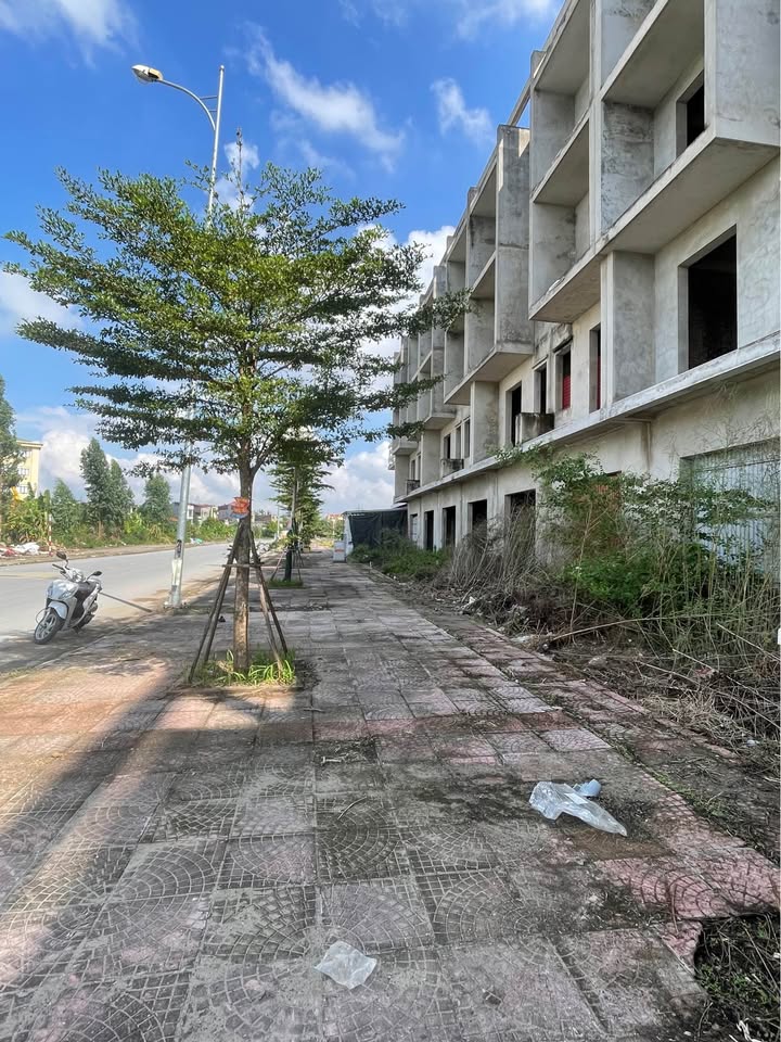 Nhà 4 tầng phường Vạn An, Bắc Ninh 100m² giá 9 tỷ - Sổ đỏ chính chủ