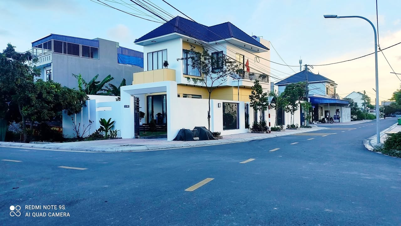 Nhà 3 tầng Hồng An 60m² giá 1.8 tỷ - Gần KCN Nomura, ô tô đỗ cửa!