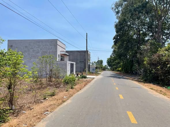 Đất thổ cư Hòa Long Bà Rịa 66m² giá chỉ 1.35 tỷ - Cơ hội đầu tư không thể bỏ lỡ!