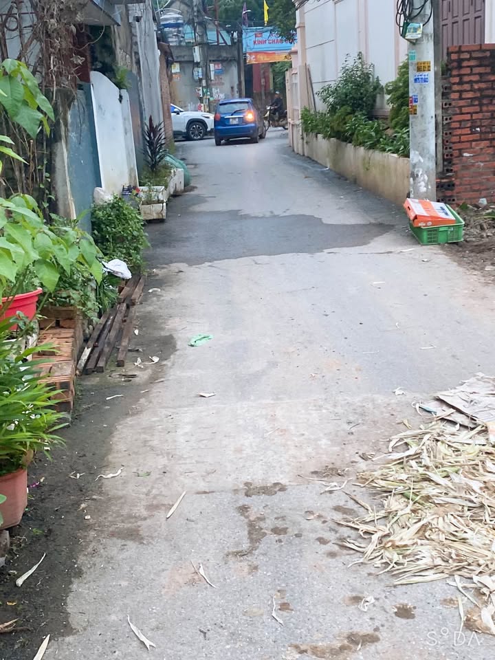 Bán đất chính chủ Thôn Linh Quy, Gia Lâm 71m² - Pháp lý rõ ràng, thuận tiện di chuyển!