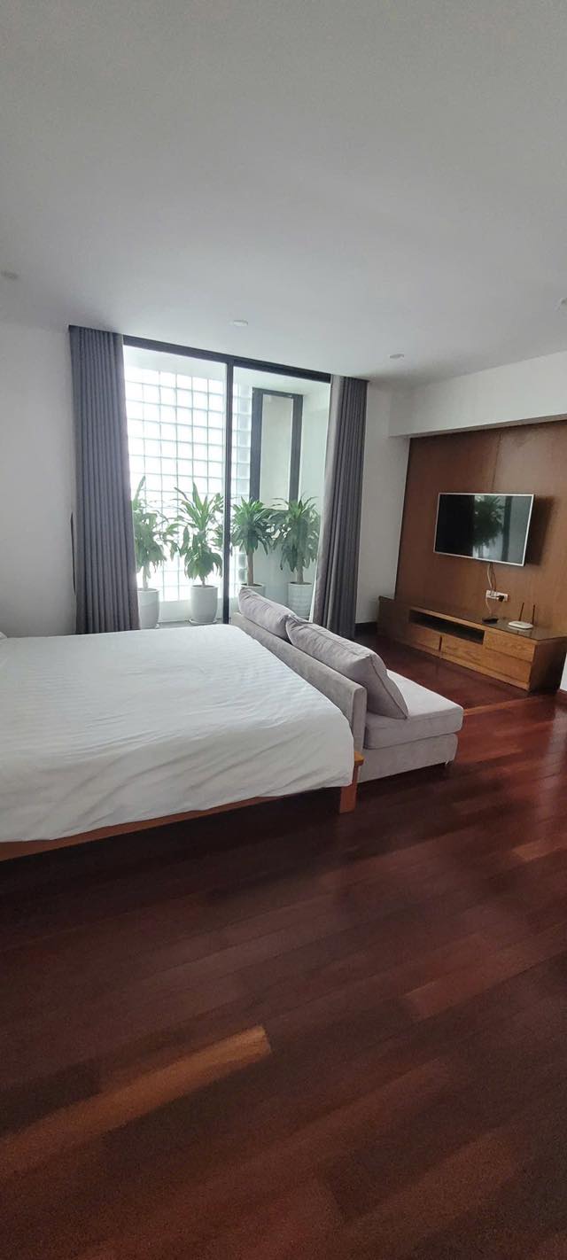 Căn hộ cho thuê tại phố Nguyễn Khang, Cầu Giấy 170m² giá 57 tỷ - Dòng tiền ổn định 165 triệu/tháng!