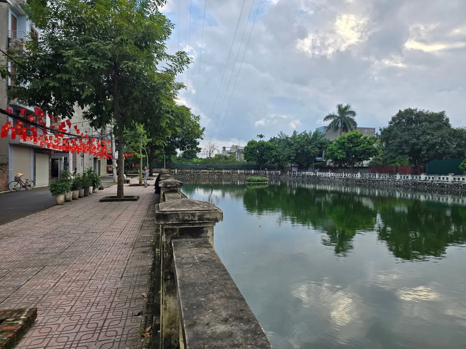 Đất Thụy Phương 60m² giá 12.2 tỷ - Đường ô tô tránh, kinh doanh thuận lợi!