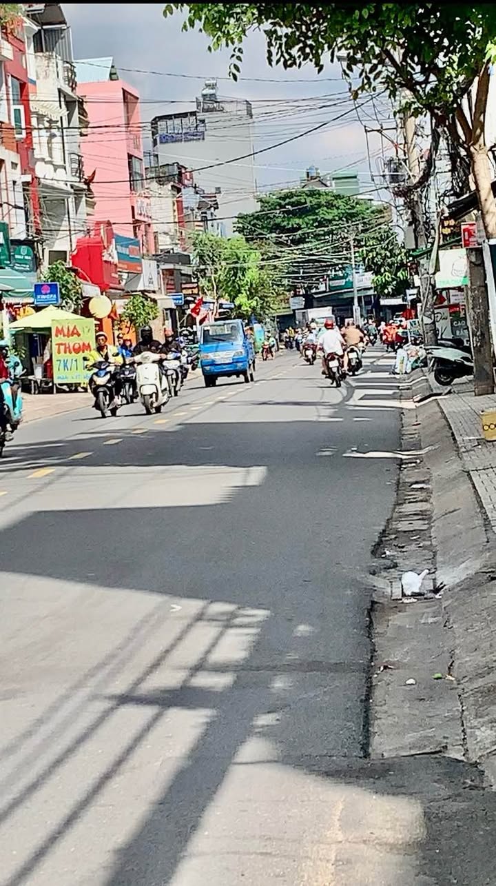 Nhà mặt tiền đường Tân Quý, Tân Phú 95.2m² giá 15.5 tỷ - Đầu tư sinh lời ngay!