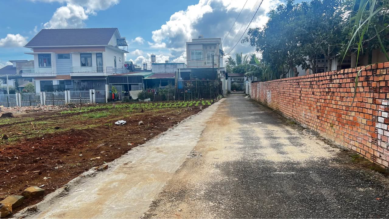 Đất nền Hẻm 30 Tây Sơn, Bảo Lộc 85m² giá 1.58 tỷ - Cơ hội đầu tư tuyệt vời!