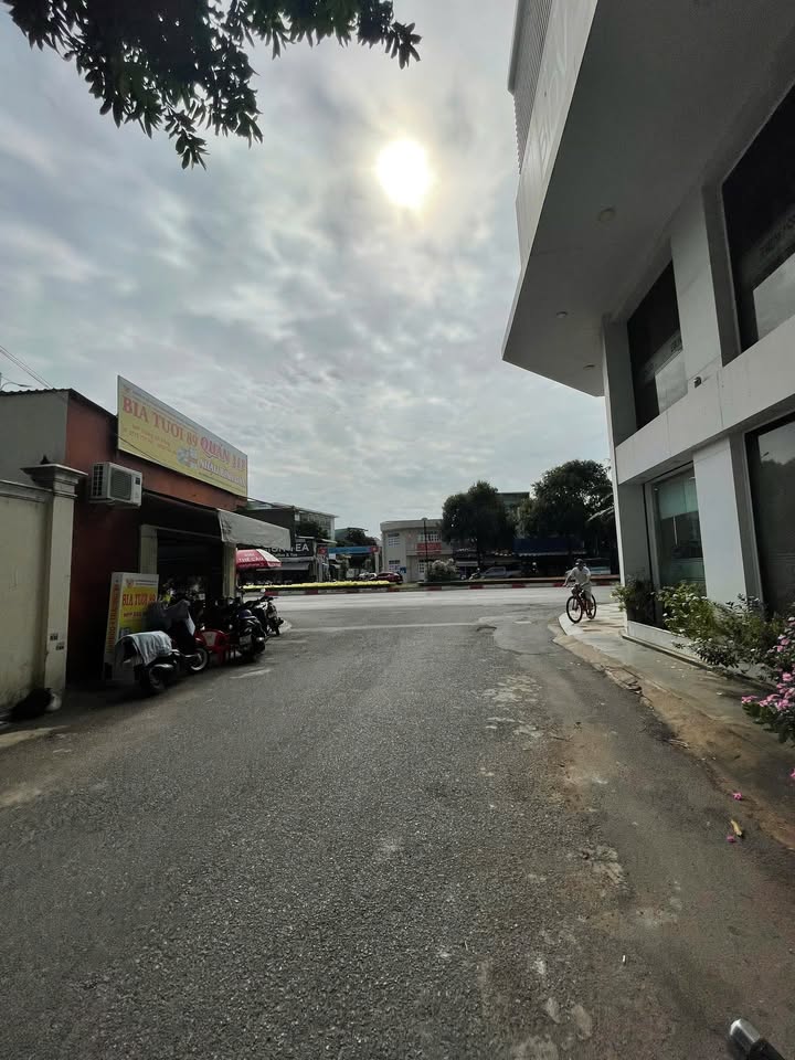 Bán lô đất biệt thự 205m² giá 17.5 tỷ - Vị trí đẹp tại Vũng Tàu!