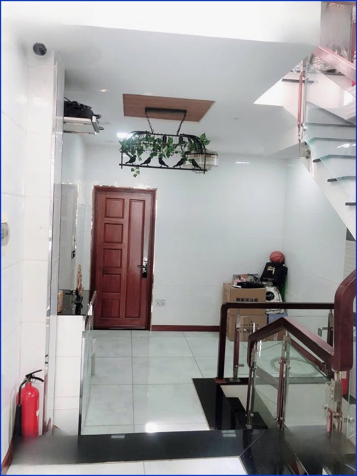 Cho thuê building mặt tiền Ngô Gia Tự, quận 10 - Diện tích 80m², giá 75 triệu/tháng