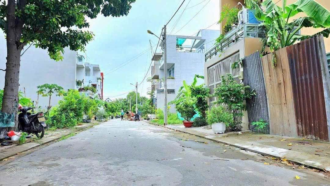 Đất nền 60m² hẻm 41 đường Gò Cát, Phú Hữu, Q9 - Giá chỉ 3.35 tỷ, không lỗi phong thủy!