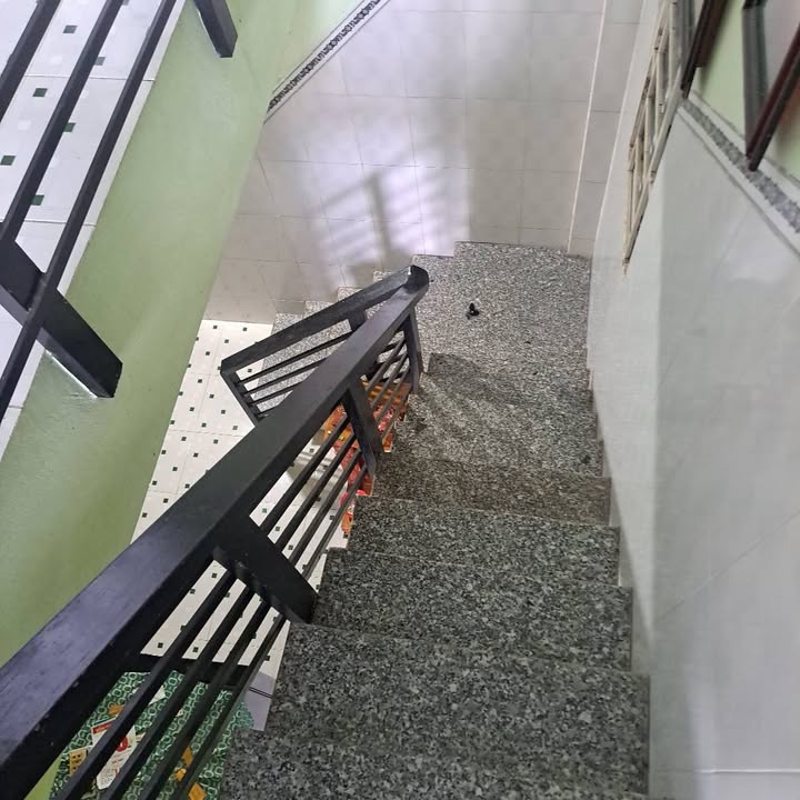 Nhà 2 tầng hẻm đường Ngô Đến, Nha Trang 53m² giá 1.8 tỷ - Cơ hội đầu tư hấp dẫn!