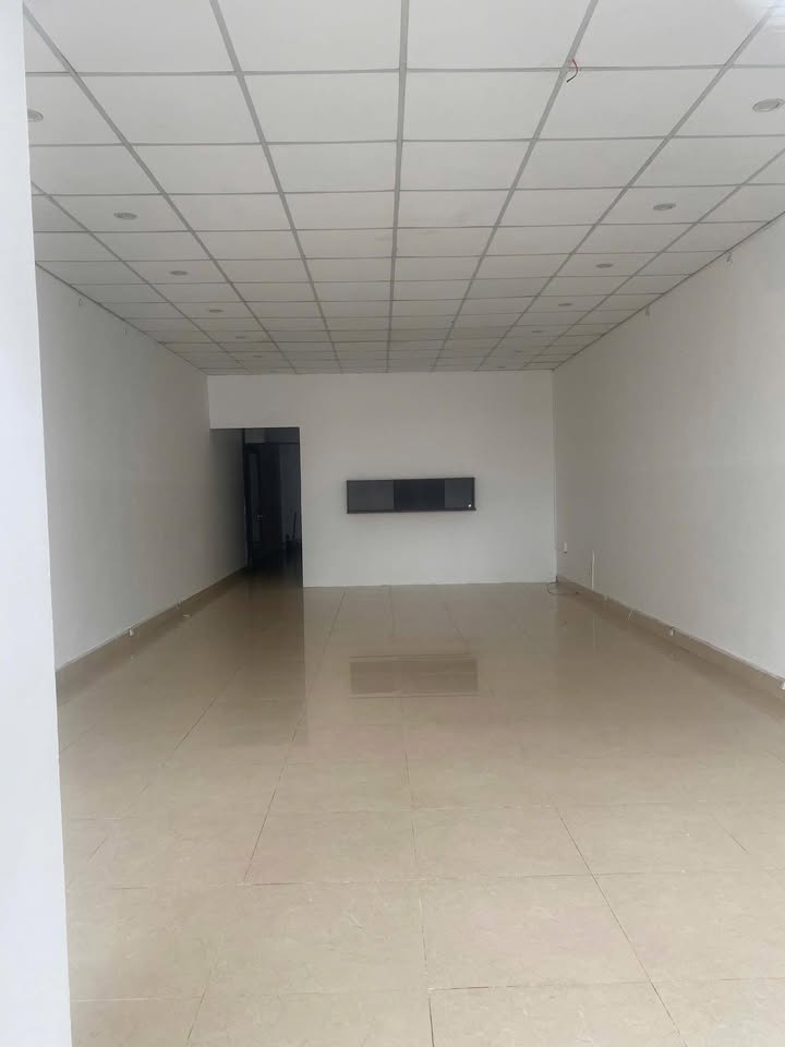 Cho thuê nhà mặt tiền Hồ Hán Thương, Nại Hiên Đông 100m² - Kinh doanh thuận lợi!