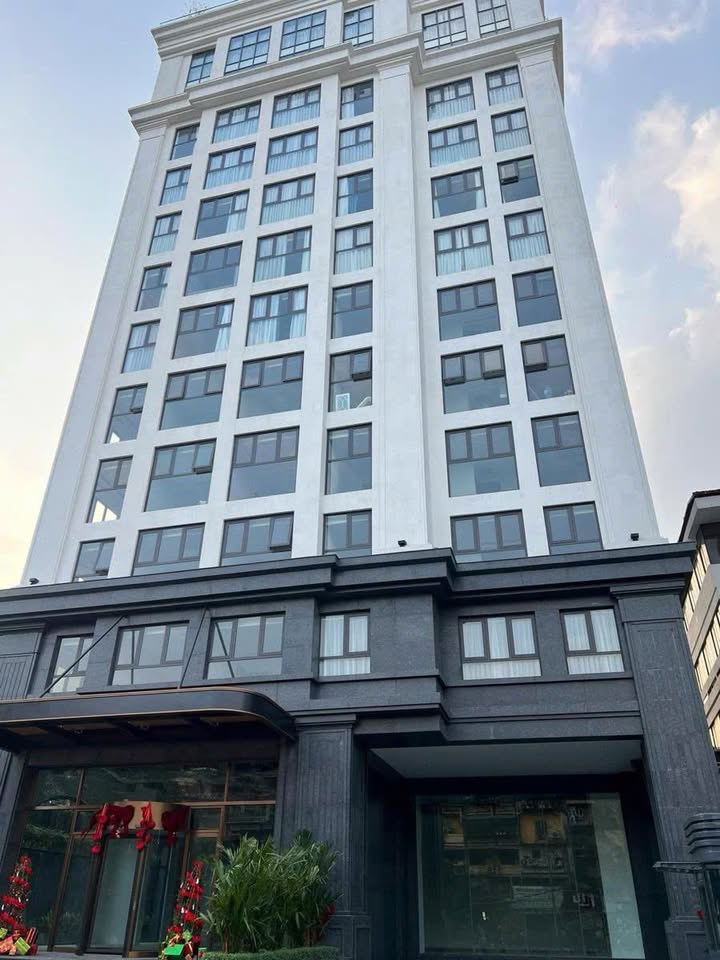 Căn hộ CC Gloria Silk Path Đống Đa 68m² giá 8 tỷ - Bàn giao 2024, Full nội thất!