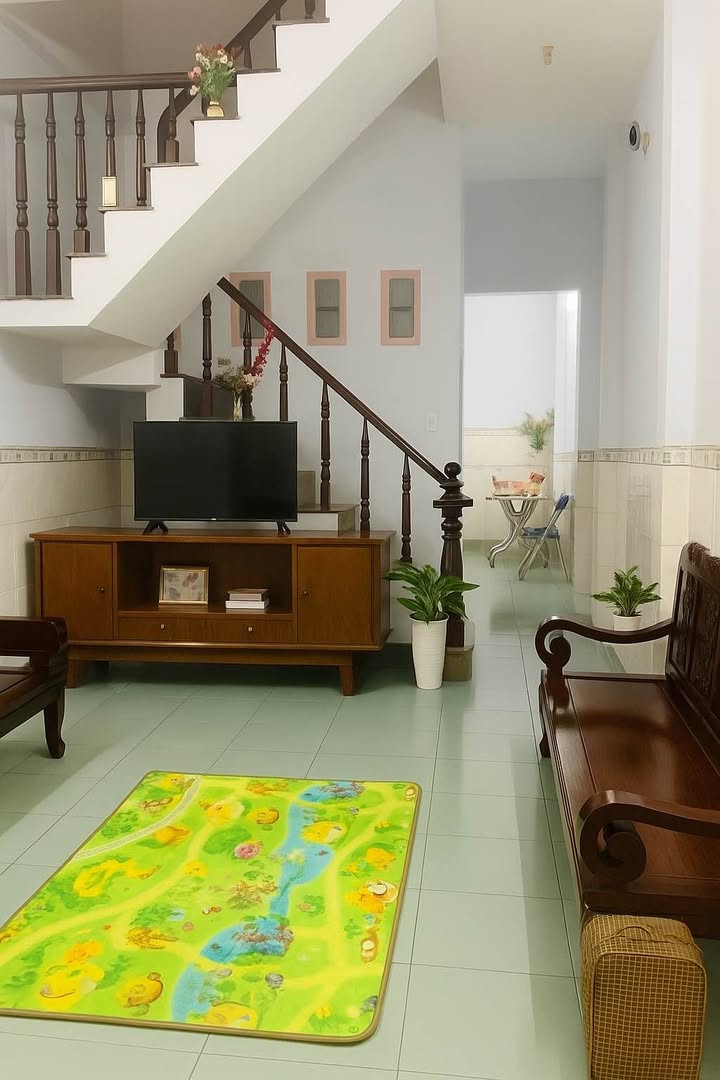 Nhà phố 3 tầng hẻm 861 Trần Xuân Soạn, Q7 giá 4.85 tỷ - Chính chủ, tiện ích vượt trội!