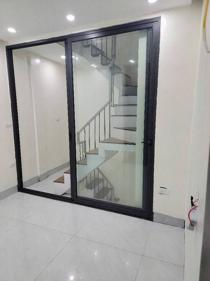 Nhà 5 tầng Phố Huế, Hai Bà Trưng 20m² giá chỉ 7 tỷ - Sẵn sàng ở ngay!