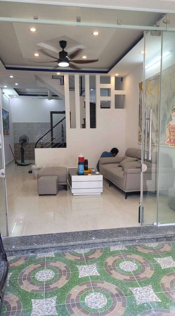 Nhà 3 tầng lô góc Quán Trữ, Kiến An 47m² giá 2.73 tỷ - Ô tô đỗ cửa