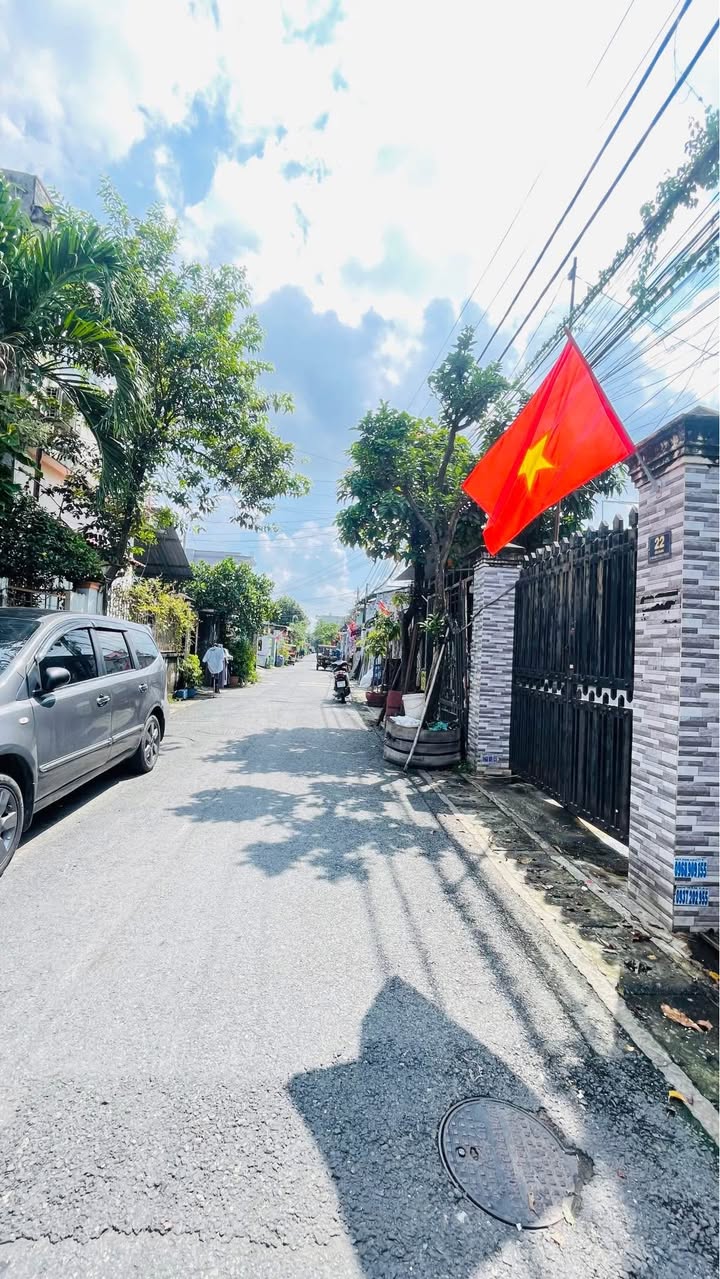 Nhà mặt tiền Ngô Văn Sở Dĩ An 100m² giá thỏa thuận - Vị trí kinh doanh đắc địa!