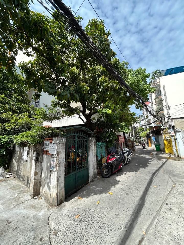 Nhà mặt tiền đường số 51, Quận 7, 160m² giá 16.5 tỷ - Tiềm năng kinh doanh lớn!