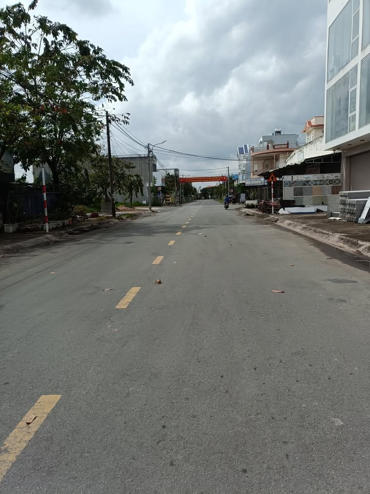 Nhà mặt tiền đường Võ Tinh Thủ Thừa 135m² giá 2.7 tỷ - Đầu tư sinh lời ngay!