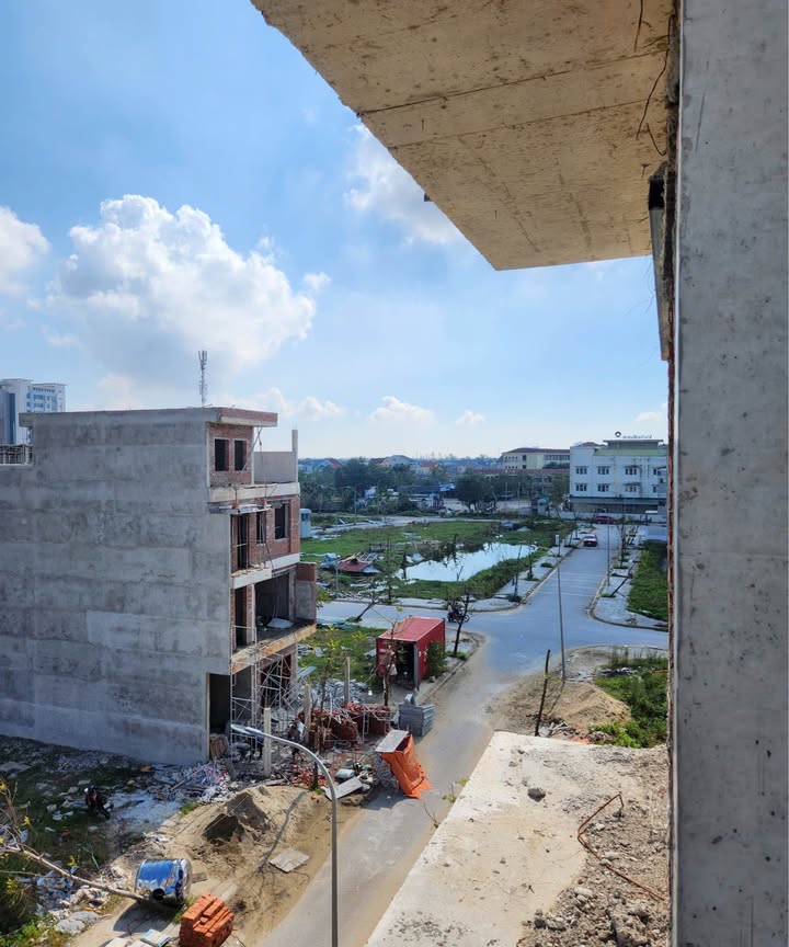 Nhà phố Hưng Lộc 102m² giá 5 tỷ - Đầu tư sinh lời tại trung tâm thành phố Vinh!