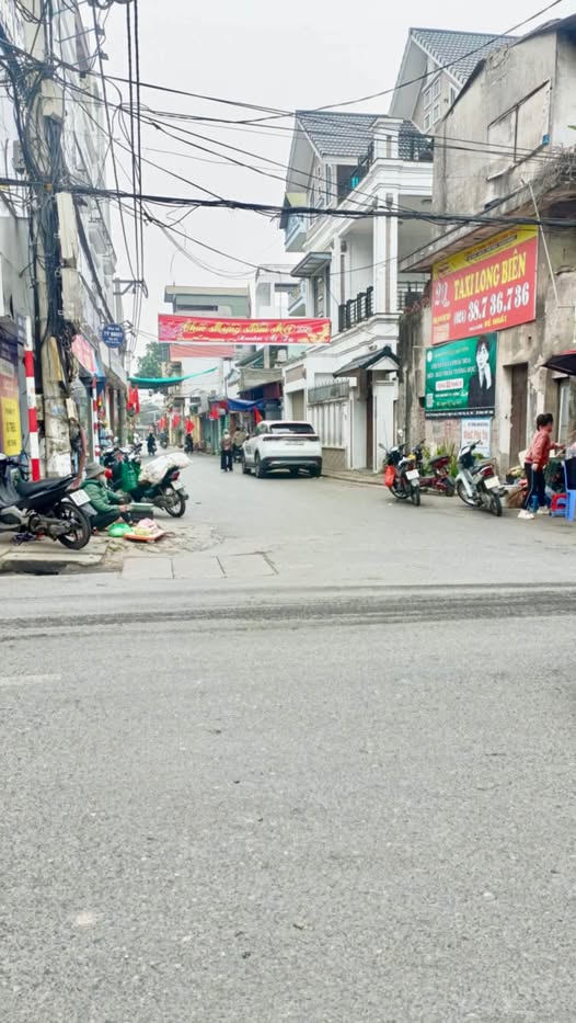 Mặt tiền kinh doanh Ỷ Lan Gia Lâm 55m² giá 5 tỷ - Đầu tư sinh lời ngay!