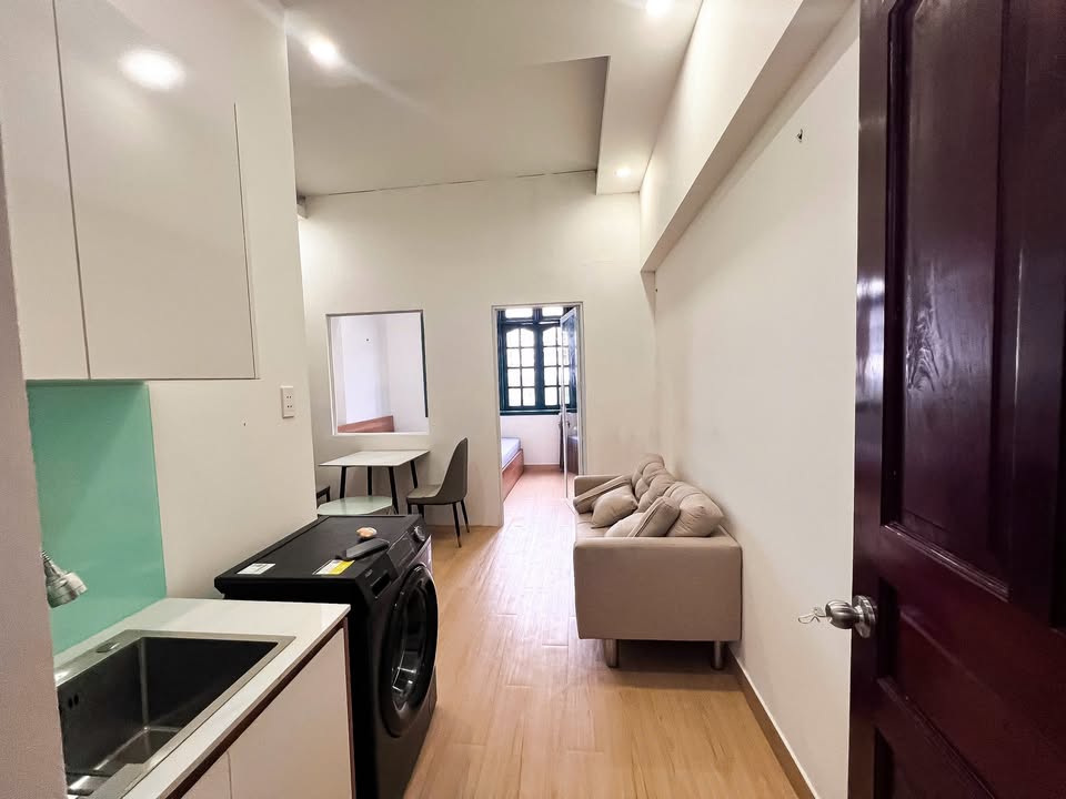 Phòng cho thuê 311 Nguyễn Gia Trí, Bình Thạnh - Full nội thất, giá tốt!