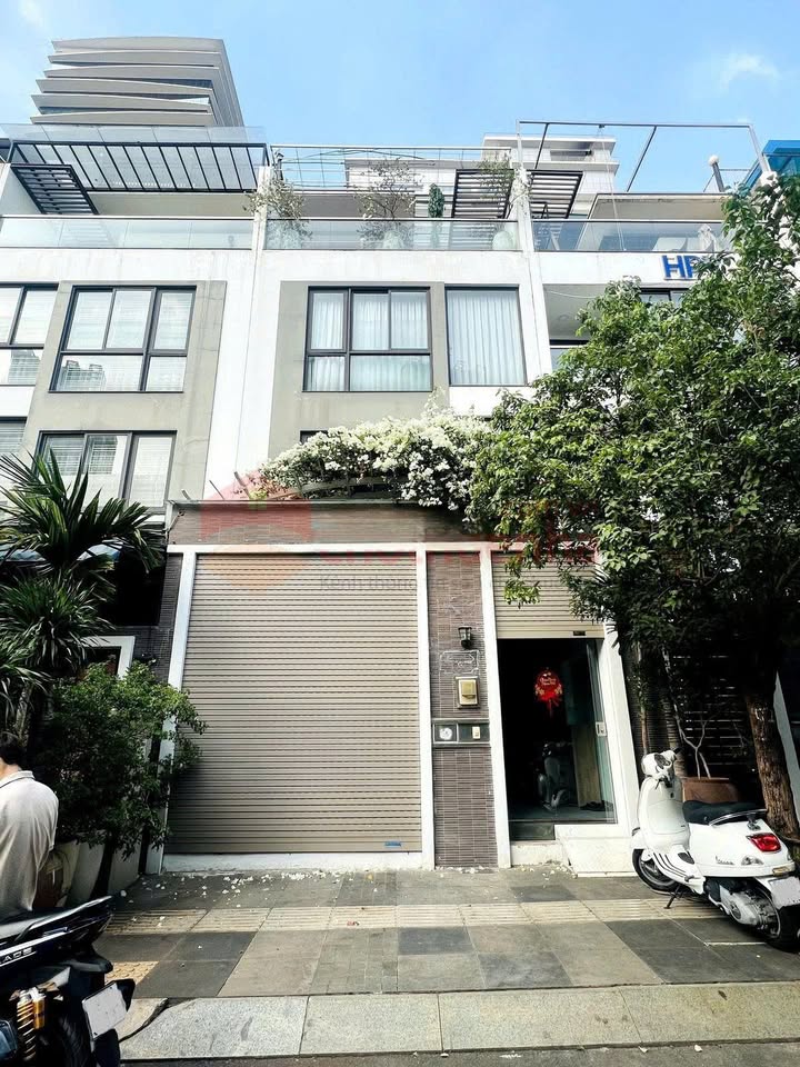 Nhà phố cho thuê Hà Đô Centrosa Quận 10 - Diện tích 120m² - Vị trí đắc địa, tiện lợi!
