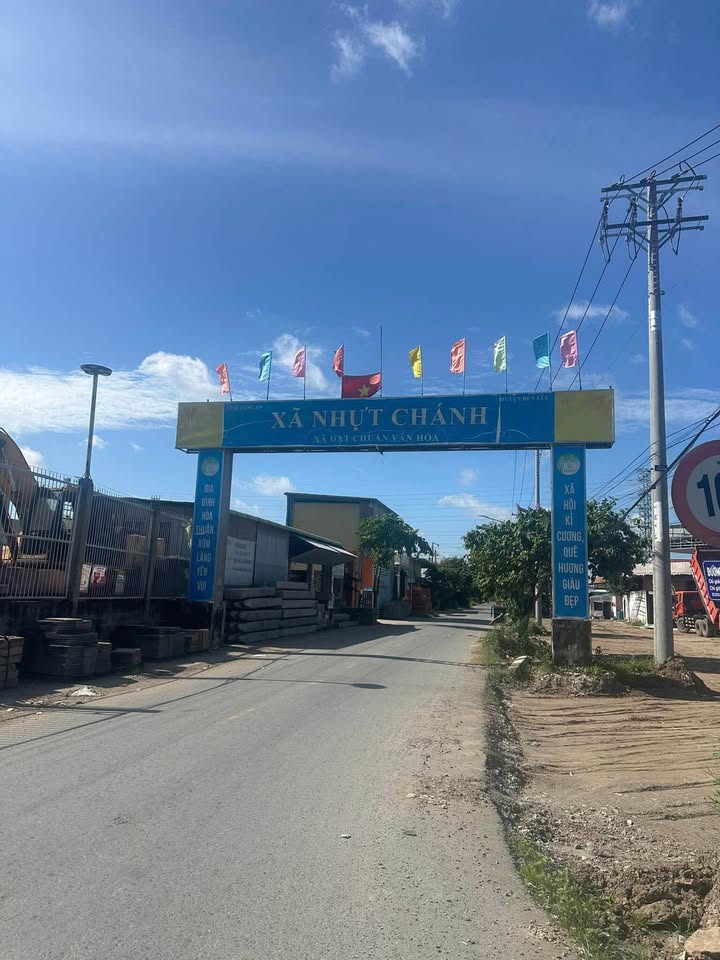 Đất thổ cư 130m² tại Nhựt Chánh, Bến Lức - Giá chỉ 490 triệu!