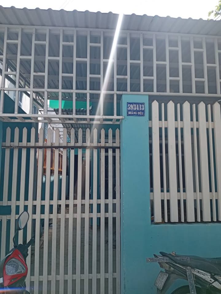 Nhà nguyên căn cho thuê tại hẻm Hoàng Diệu, Nha Trang 180m² - Thuận tiện ô tô vào