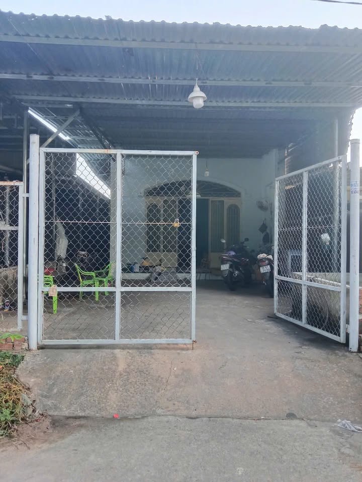 Nhà riêng Hưng Long Chơn Thành 232m² - Dọn vào ở ngay!