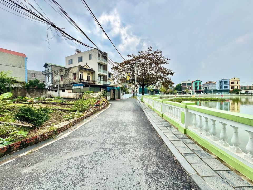 Đất nền đẹp tại xã Việt Hùng, Đông Anh 91m² - View hồ, giá đầu tư hấp dẫn!