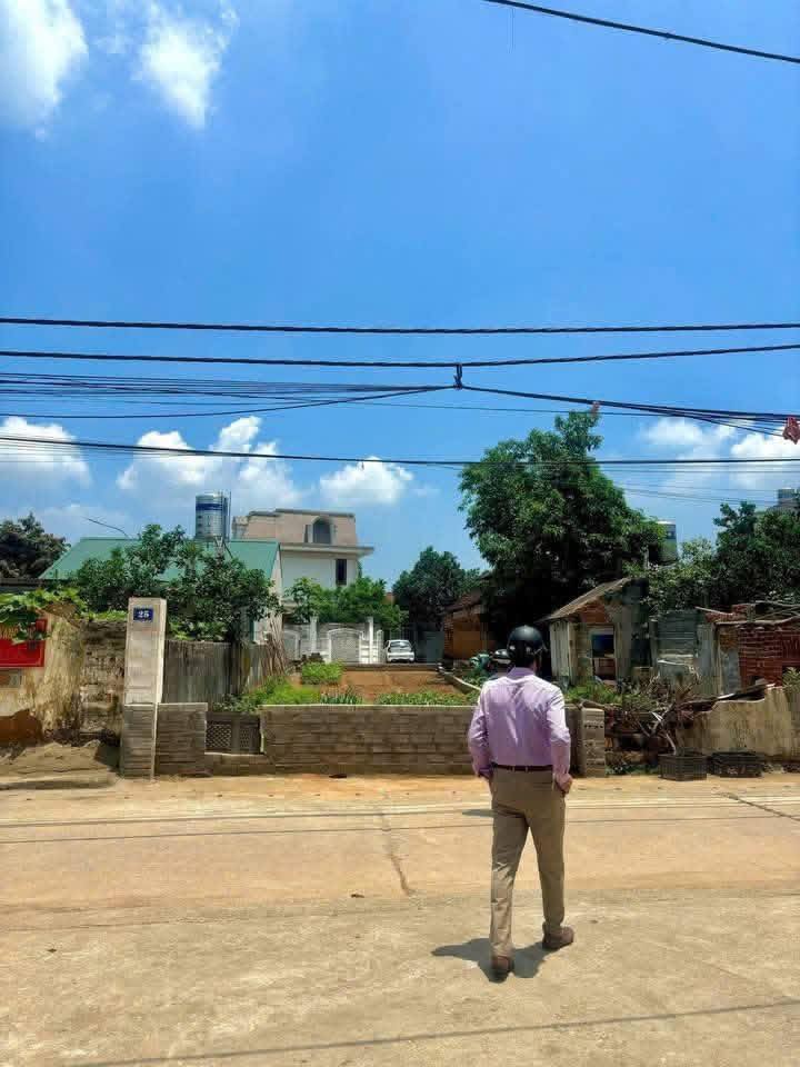 Đất nền kinh doanh sầm uất Sơn Tây 148m² - Nở hậu, 2 mặt đường