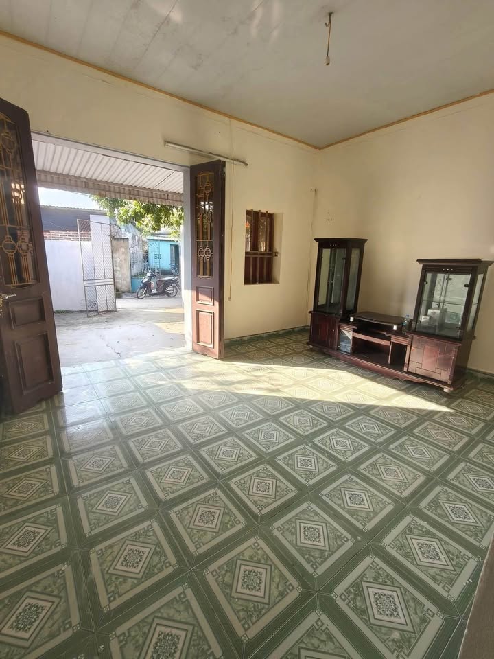 Nhà cấp 4 Phương Đông Uông Bí 120m² giá 900 triệu - Nhanh tay sở hữu!