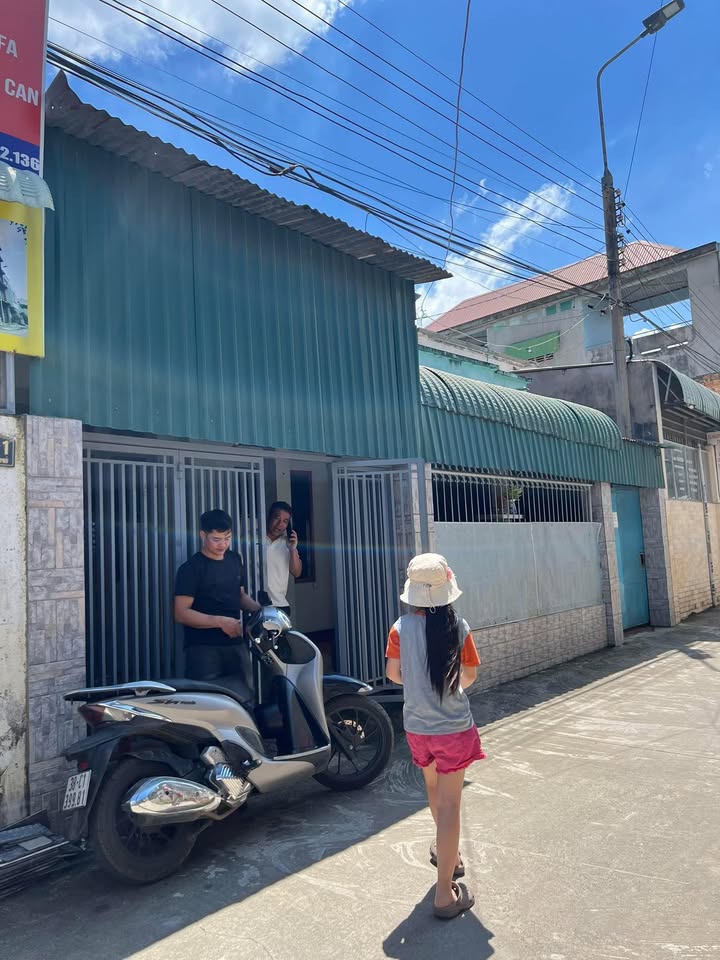 Nhà cho thuê đường 30/4, Trảng Bom - Gần trường mẫu giáo Hoa Mười Giờ