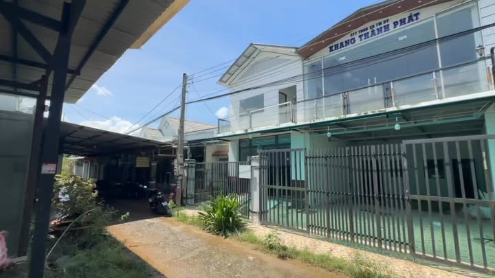 Nhà liền kề 292m² tại Ô Môn - Giá chỉ 2.45 tỷ - Cơ hội đầu tư hiếm có!