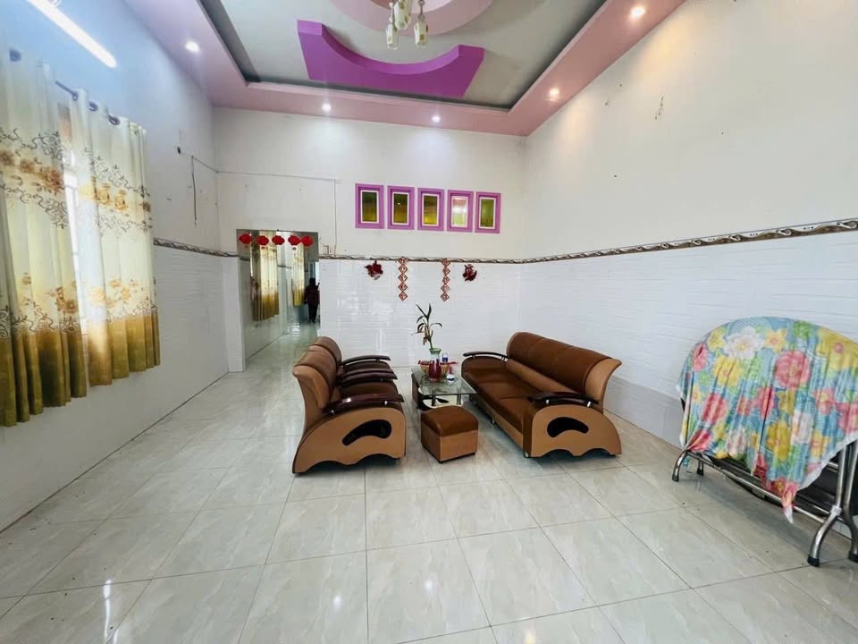 Nhà nguyên căn cho thuê tại Hòa Khánh Đông 2PN chỉ 4 triệu - Sân rộng, tiện ích đầy đủ!