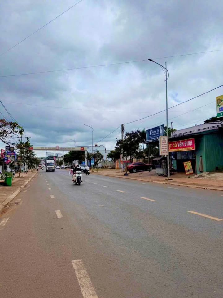 Đất thổ cư 6400m² gần lẩu bò Hai Mỹ - Giá 1.5 tỷ, cơ hội đầu tư tuyệt vời!