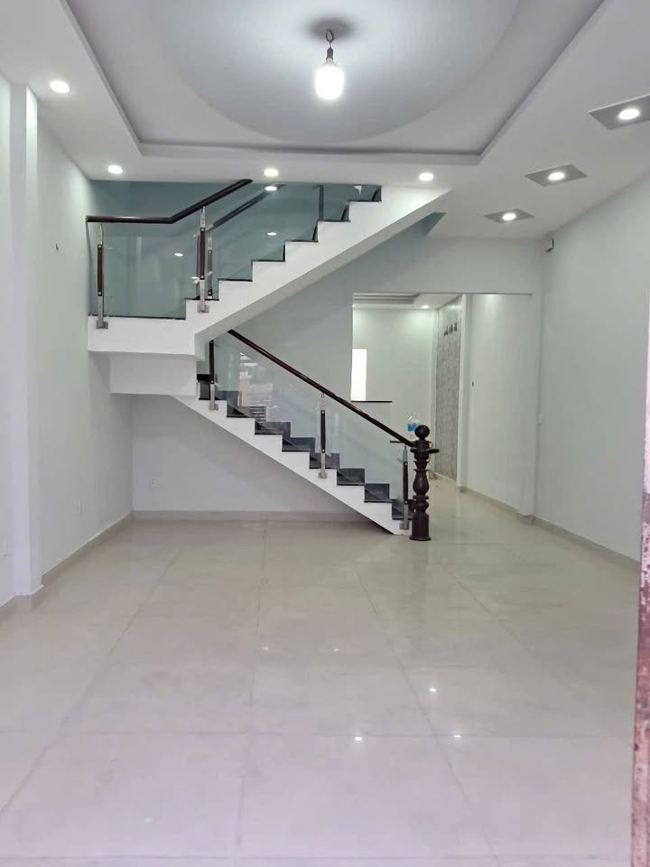 Nhà cho thuê tại đường Số 3, quận Bình Tân - 2PN, 2WC chỉ 10 triệu