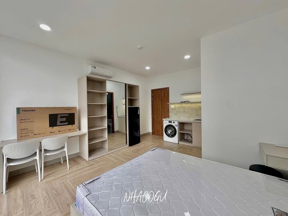 Studio ban công Tân Phú 30m² - Nhà mới, Full nội thất, giá thỏa thuận!