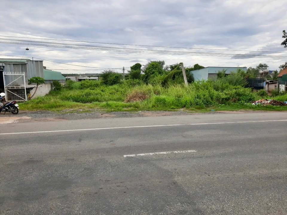 Đất mặt tiền Quốc lộ 1A, xã Hàm Kiệm, 409m² giá 4.3 tỷ - Cơ hội đầu tư hấp dẫn!