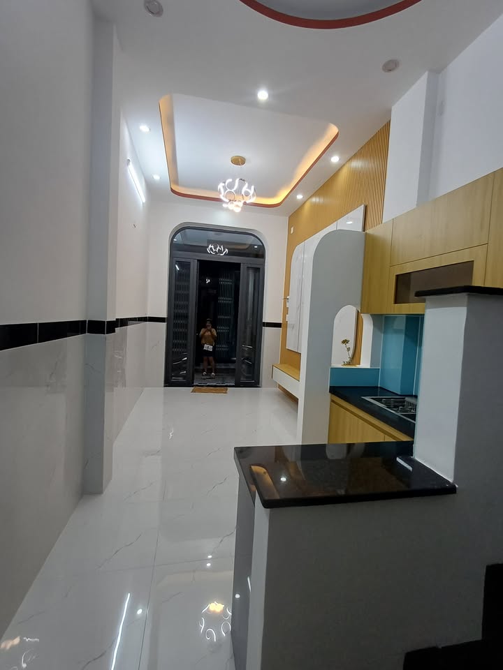 Nhà 3 tầng hẻm 55 đường Ngô Mây, Quy Nhơn 24m² giá 2.45 tỷ - Thiết kế hiện đại, chính chủ!