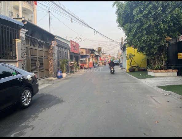 Nhà mặt tiền Nguyễn Bính - Đông Hoà 107m² giá 5.5 tỷ - Kinh doanh sầm uất!