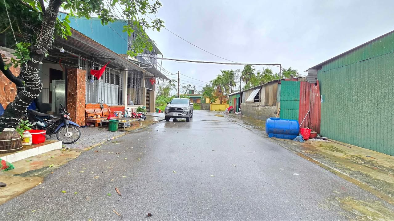 Đất thổ cư tại Thạch Hưng, Hà Tĩnh 186m² giá 3.6 tỷ - Vị trí đắc địa gần bệnh viện!