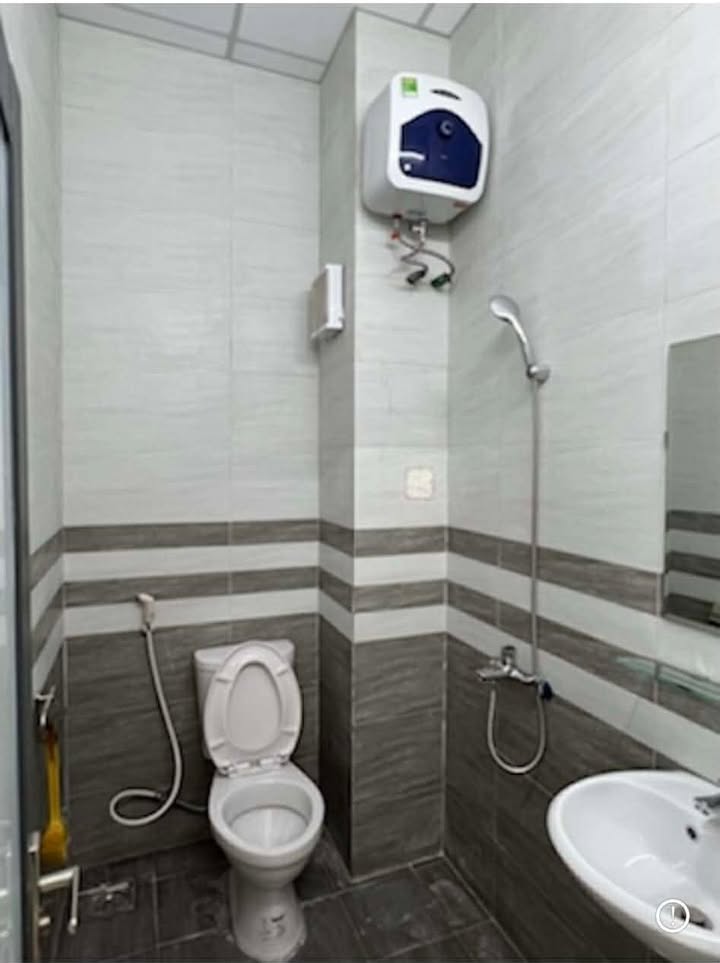 Nhà nguyên căn cho thuê mặt tiền Điện Biên Phủ, Đà Nẵng 100m² - Vị trí đắc địa, dễ nhận diện thương hiệu!