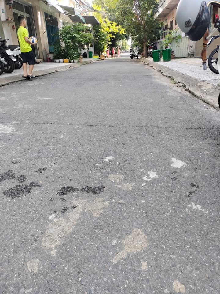 Nhà 2,5 tầng mặt tiền Hồ Hán Thương, Sơn Trà 72m² giá 7 tỷ - Cơ hội vàng không thể bỏ lỡ!