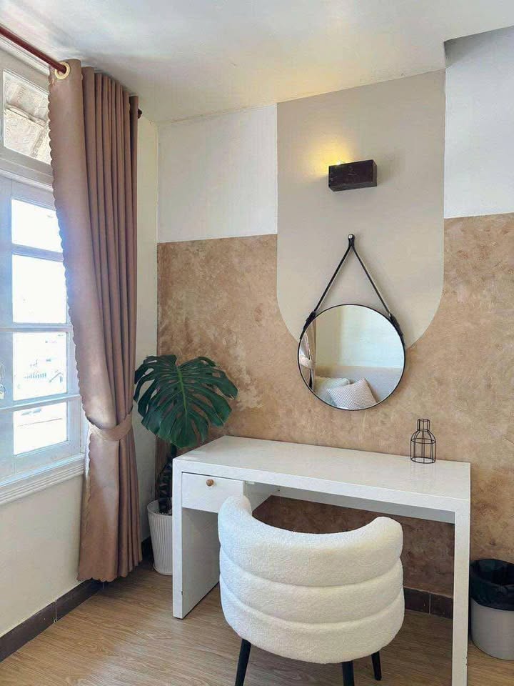 Khách sạn 3 mặt tiền Nguyễn Chí Thanh, Đà Lạt 92m² giá 17 tỷ - Đầu tư sinh lời ngay!