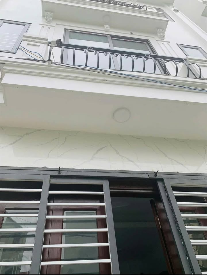 Nhà cho thuê ngõ 32 Đỗ Đức Dục, Nam Từ Liêm 37m² giá 12 triệu - Nhận nhà ngay!