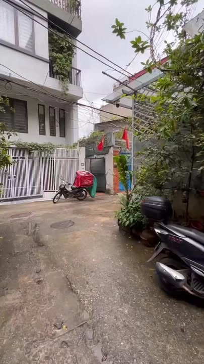 Nhà nguyên căn Mạc Thị Bưởi, Hai Bà Trưng 40m² - Cho thuê ngay, giá chỉ 11 triệu!