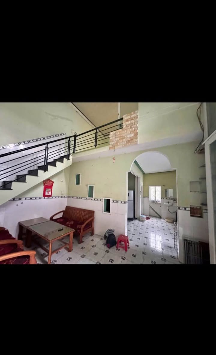 Nhà 1.5 tầng hẻm Hoàng Hoa Thám Thị Nại 40m² giá 1.87 tỷ - Căn góc thuận tiện!