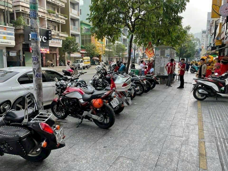 Bán mặt tiền kinh doanh Hậu Giang, P5, Q6 - Giá 41 tỷ, hợp đồng thuê 70 triệu/tháng!