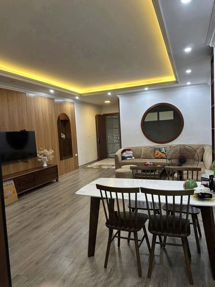 Căn hộ Học Viện Quốc Phòng 106m² giá 15.5 triệu - Full nội thất, ô tô vào tận nhà!