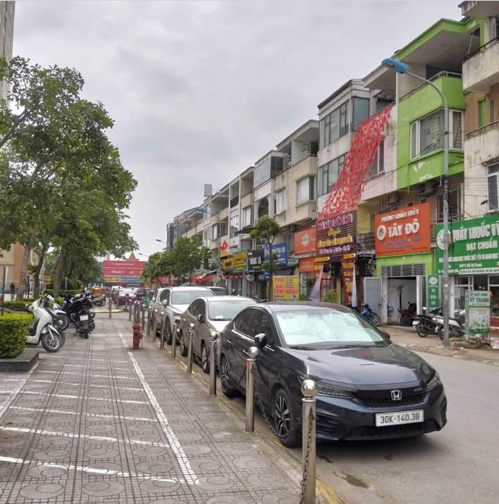 Cho thuê Townhouse KĐT Tân Tây Đô 91,5m² giá 10 triệu - Hoàn thiện Tầng 1