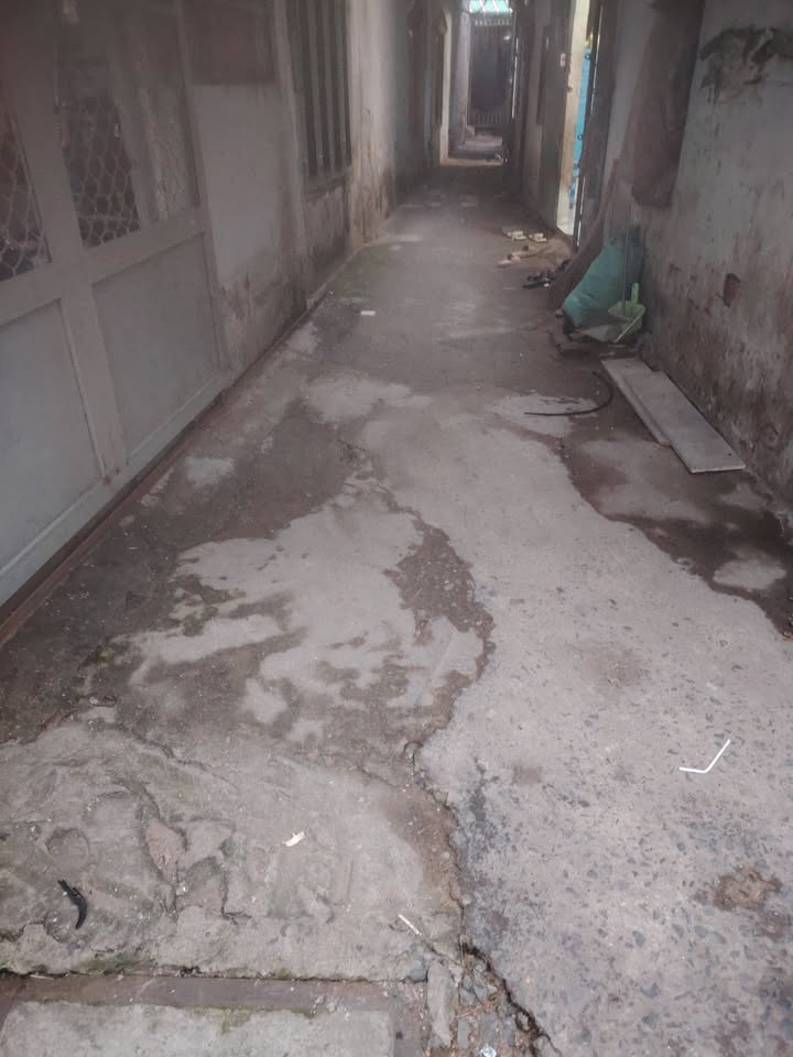 Nhà phố 2 tầng đường Lê Đình Cẩn, Tân Tạo, 12m² - Giá chỉ 820 triệu!